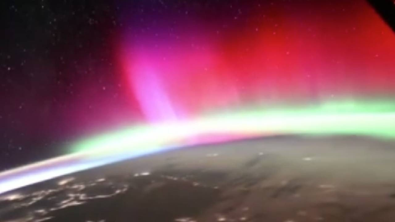 Uzaydan kuzey ışıkları görüntülendi (Video)