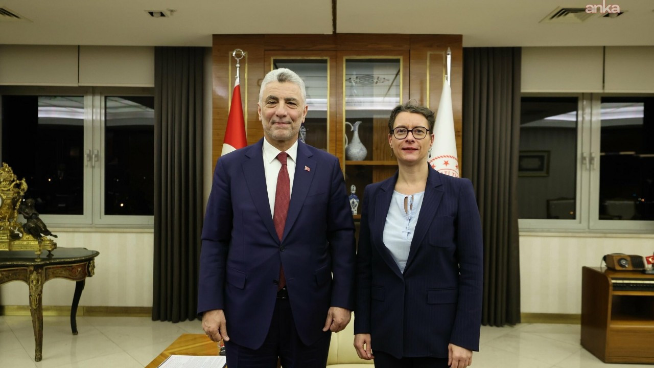 Bakan Bolat, 4 ülkenin büyükelçisini kabul etti