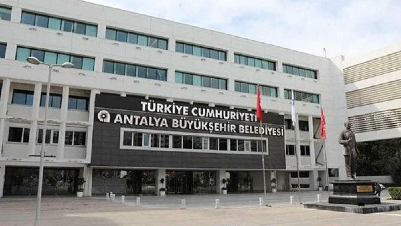 İBB soruşturması | Antalya Büyükşehir Belediyesi personeli adliyeye sevk edildi