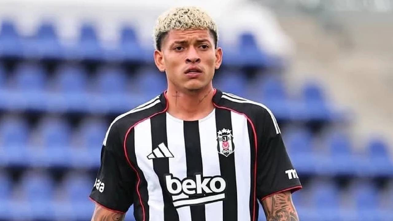 Beşiktaş, Elan Ricardo'yu Kolombiya ekibi Deportes Tolima'ya kiraladı