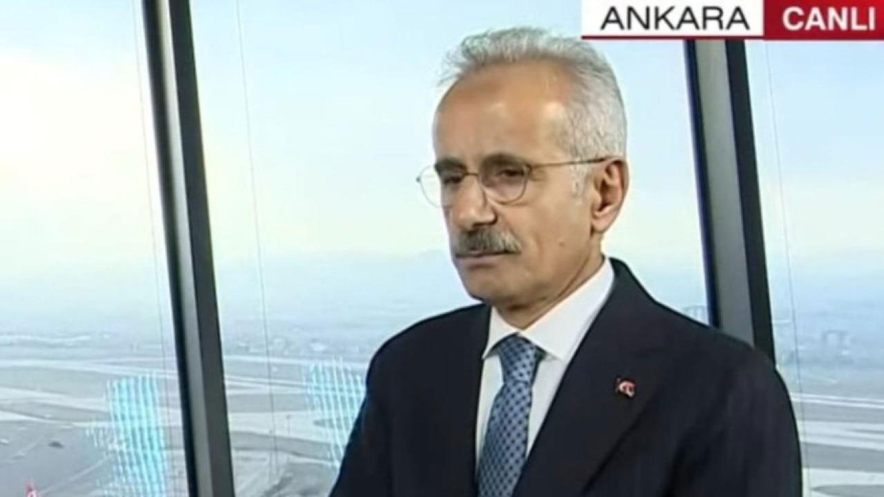 Bakan Uraloğlu canlı yayında rahatsızlandı