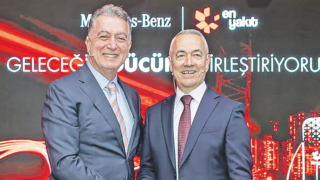 Mercedes, En Yakıt’la şarj istasyonu kuracak
