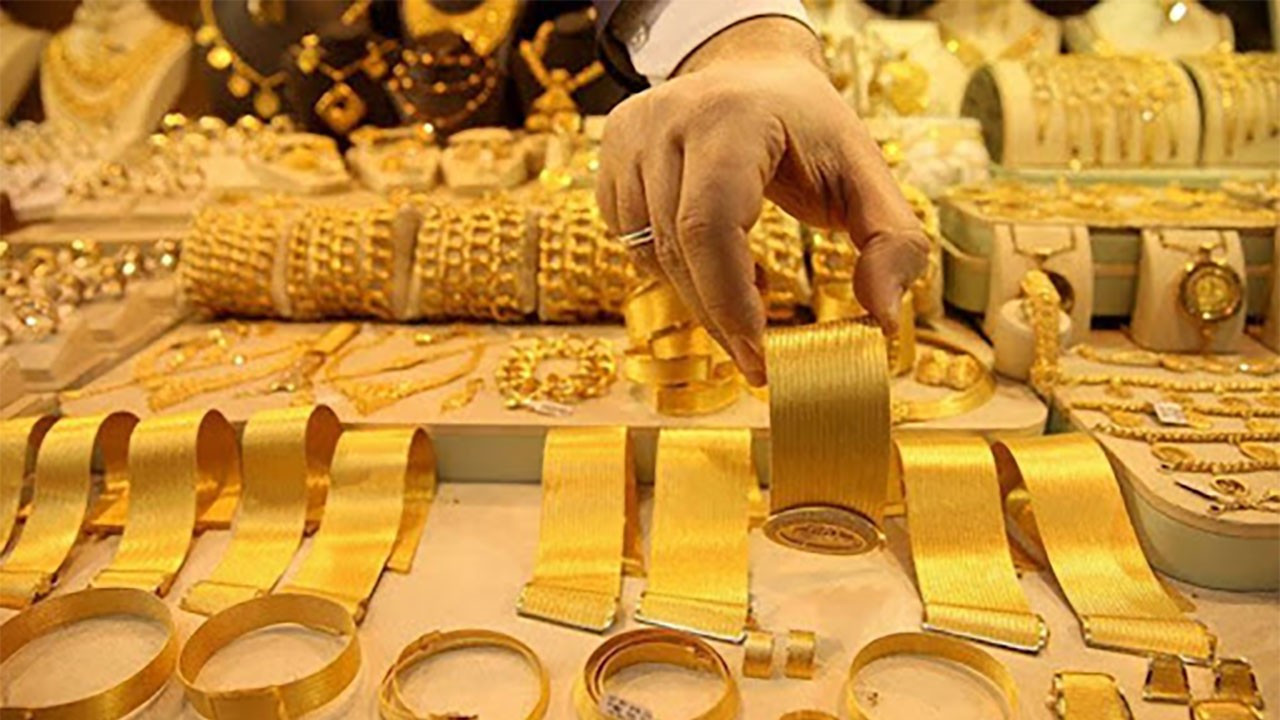 Altın yatırımcısını heyecanlandıran rakam! Yılların sarrafı altın tahmini