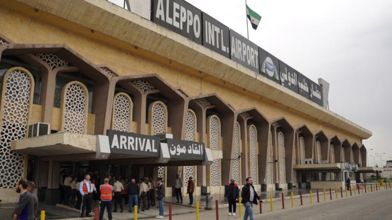 Terör örgütünün saldırıları nedeniyle sekiz gündür kapalıydı: Halep Havalimanı yeniden açılıyor