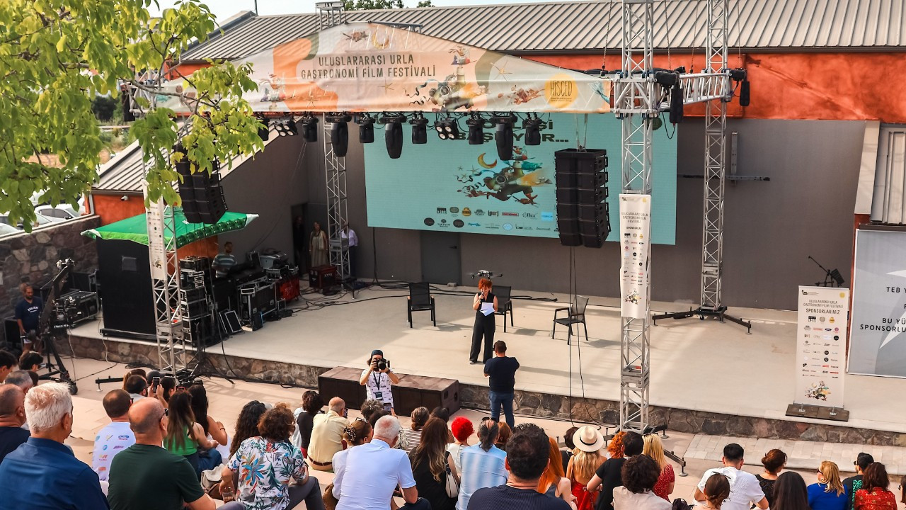 Urla’da bir sofra, bir perde: Gastronomi sinemayla buluşuyor