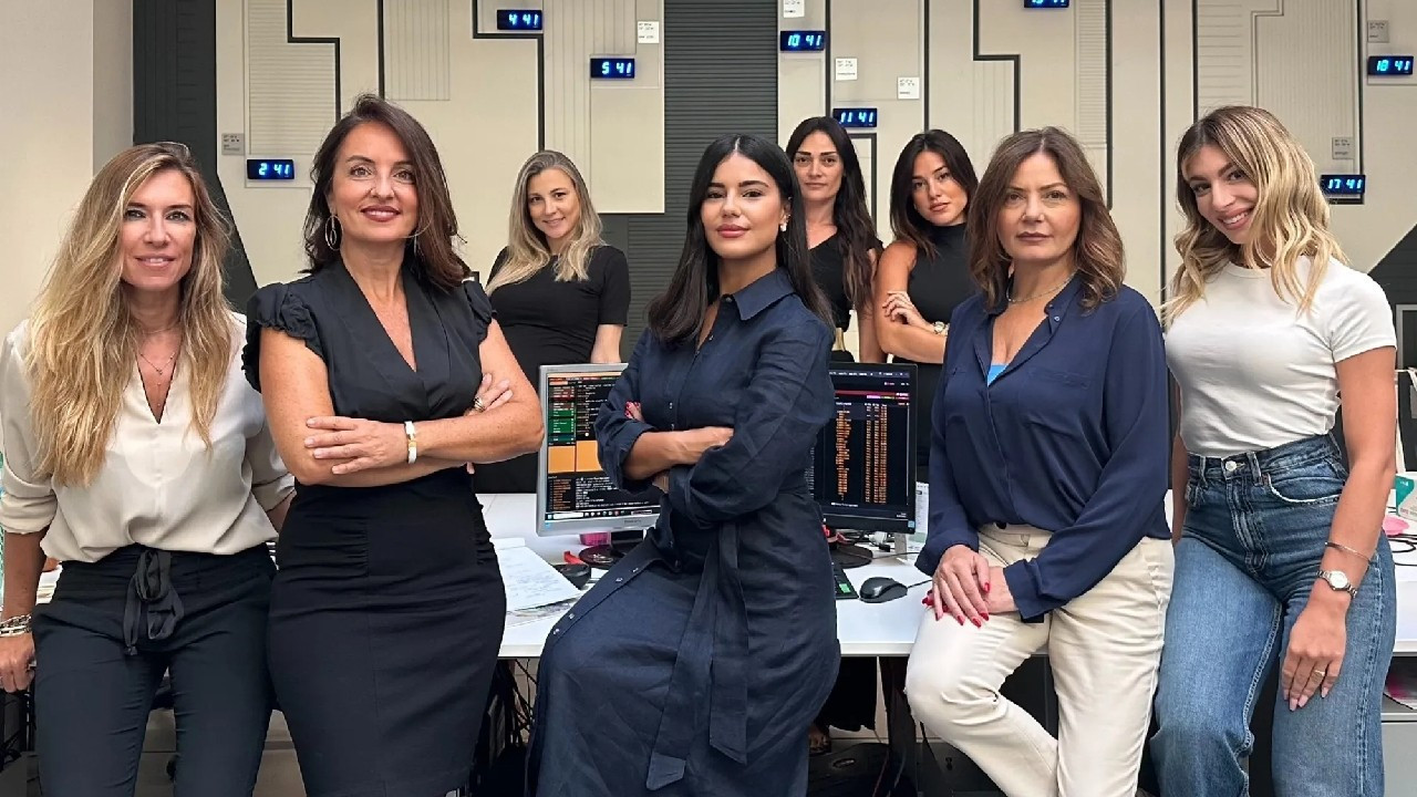 Bloomberg: İtalyan bankasının tahvil işlem masası tamamen kadınlardan oluşuyor