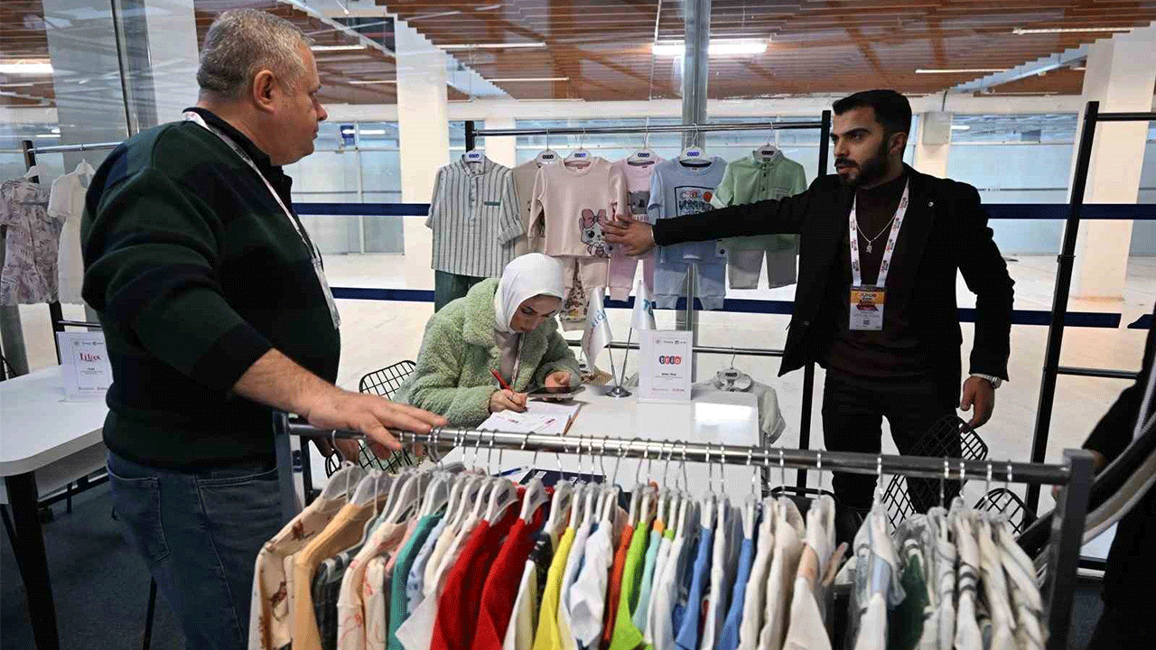 Bursa’da yılın ilk fuarı olan Junioshow ziyaretçilere açıldı