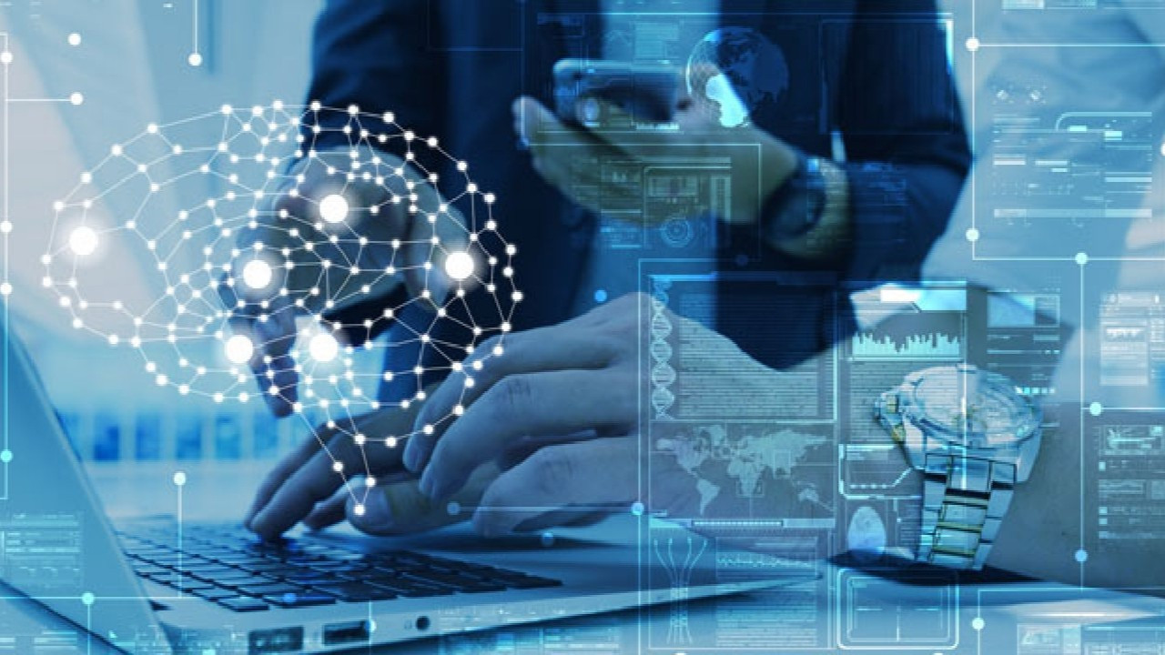 Rakip olan teknoloji devleri, sahne arkasında iş ortağına dönüşüyor