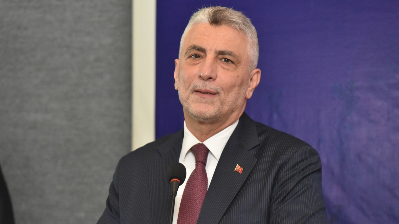 Bakan Bolat: Büyük atılımla dış ticareti geçen yıl 820 milyar dolara çıkardık