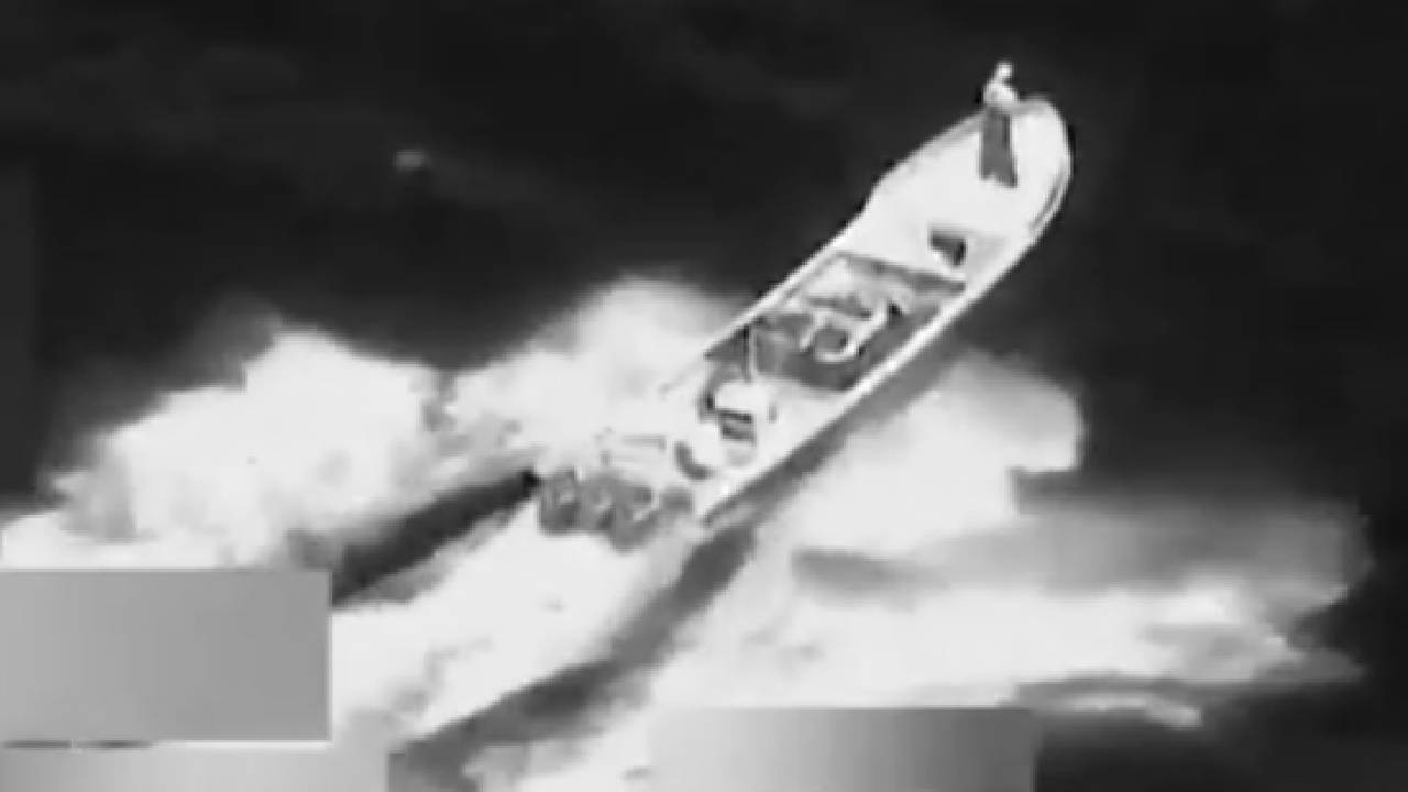 ABD’den uyuşturucu taşıdığı iddiasıyla bir tekneye daha saldırı (Video)