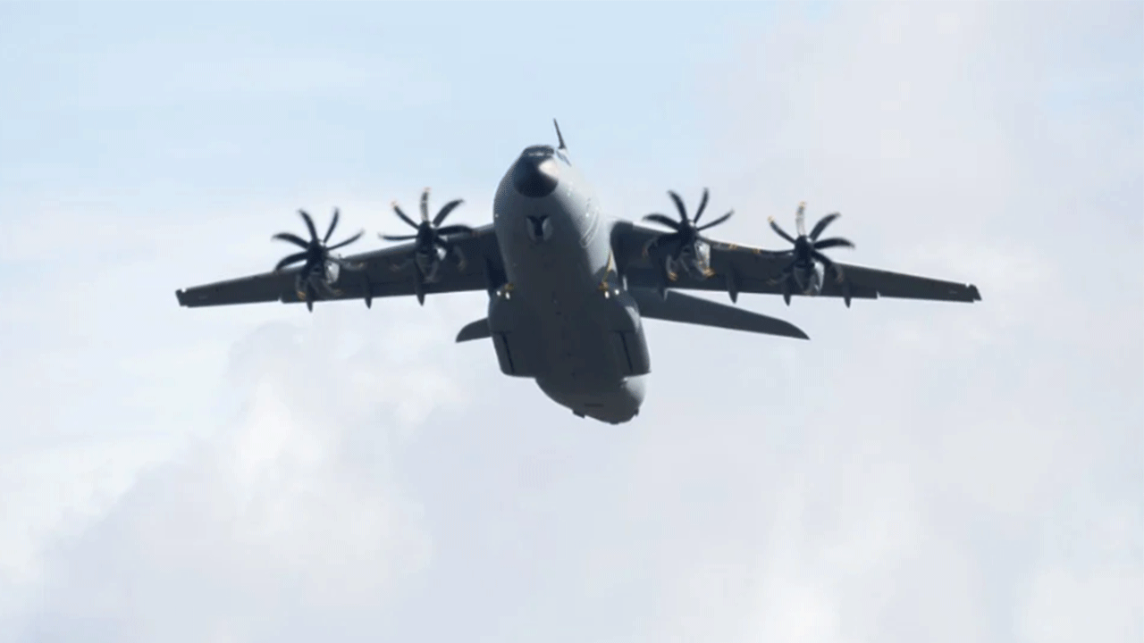 Airbus, Fransız Hava Kuvvetleri’ne 25’inci A400M’i teslim etti