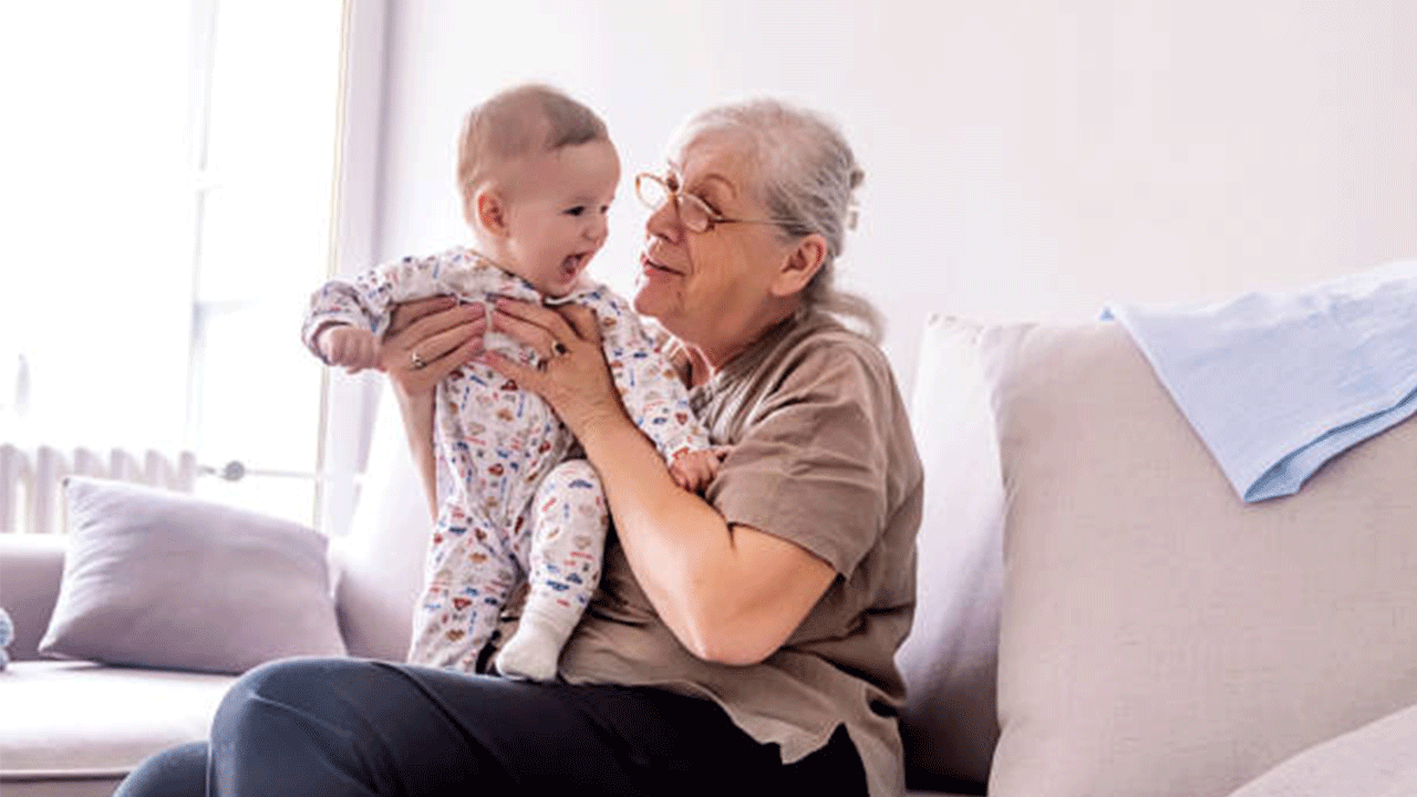 Araştırma: Torun bakmak yaşlılarda depresyon riskini yükseltiyor