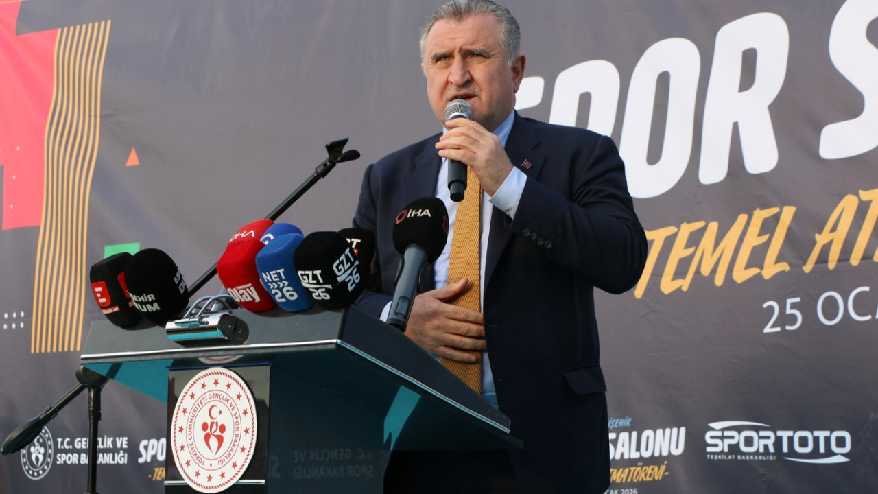 Bakan Bak: Gençlerimi kötü bir yeme alışkanlığına sahipler