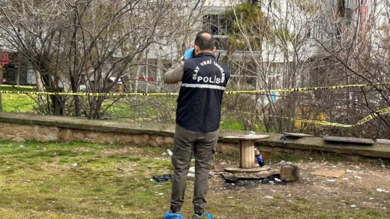 Uşak'ta Millet Bahçesi'nde bir kişi ölü bulundu