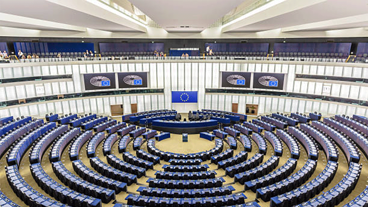 Avrupa Parlamentosu, İran'ın protestoculara yönelik baskısını kınadı