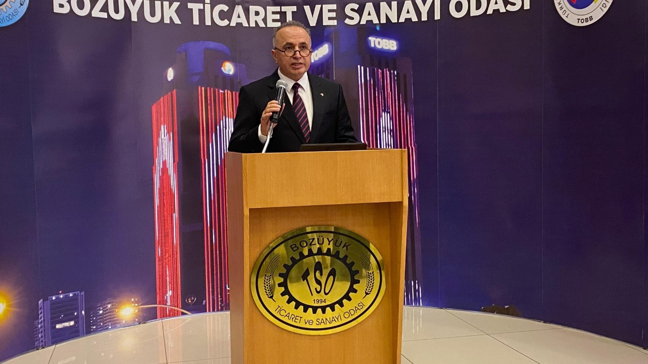 Bilecik Bozüyük’te vergi rekortmenleri ödüllerini aldı