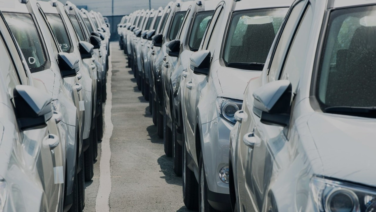 Beyaz Filo, ek otomotiv yatırımlarını askıya aldı