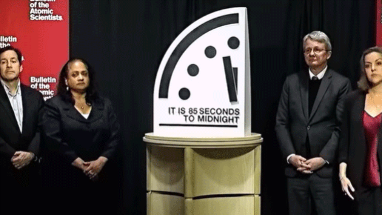 "Kıyamet Saati" tarihin en ileri noktasına ayarlandı