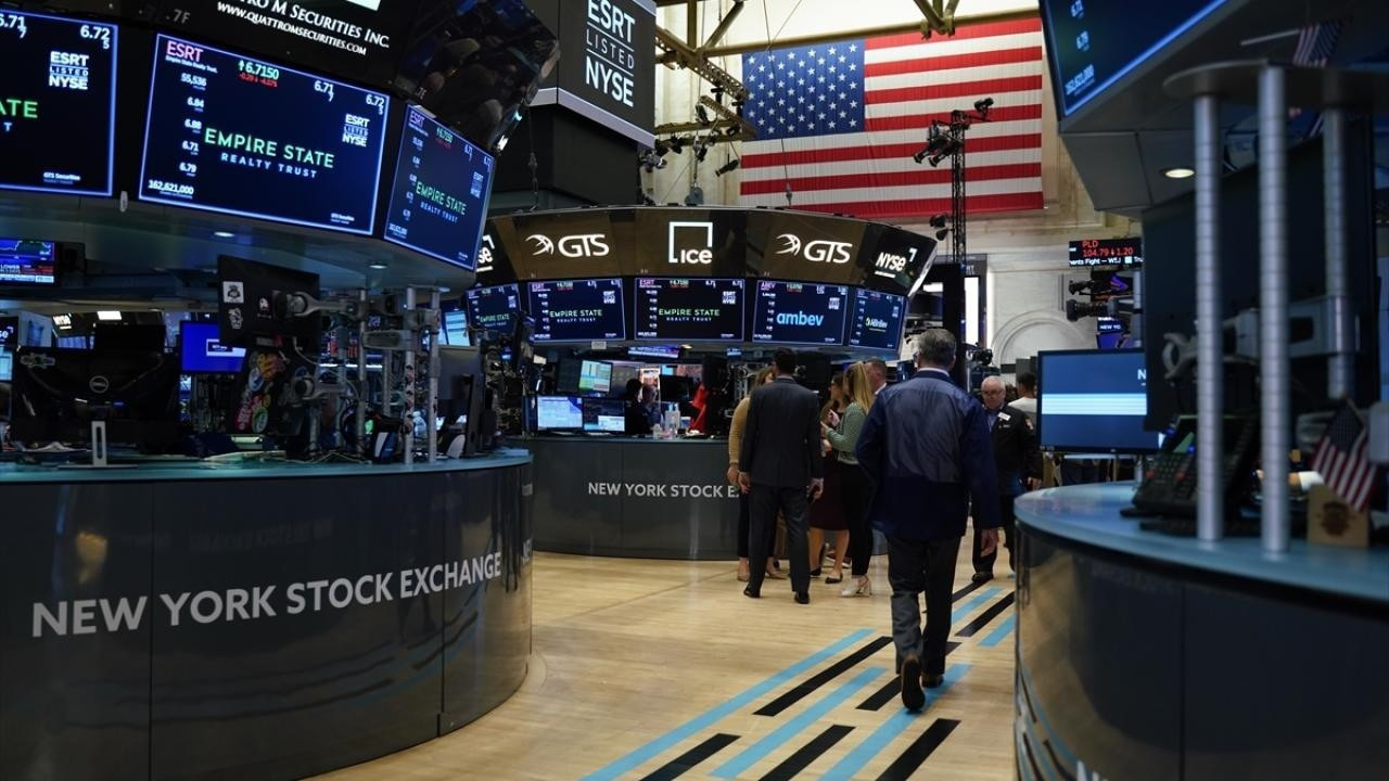 New York borsası günü karışık seyirle kapattı