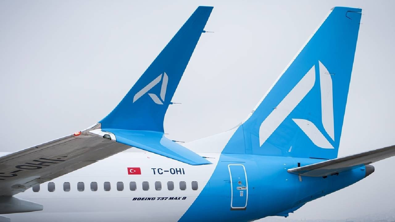 AJet filosuna 3 yeni nesil uçak daha katıldı