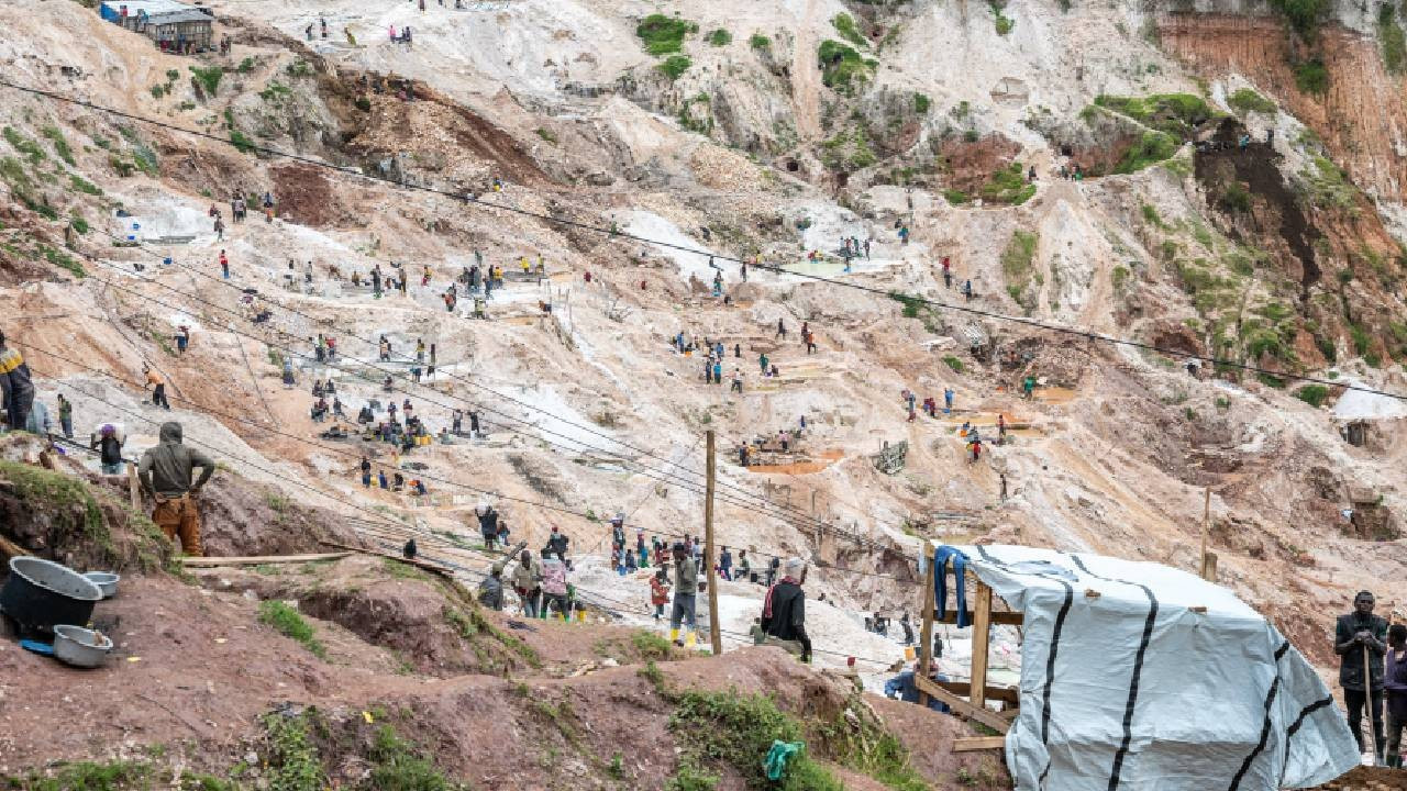 Kongo'da koltan madeninde göçük: En az 200 ölü