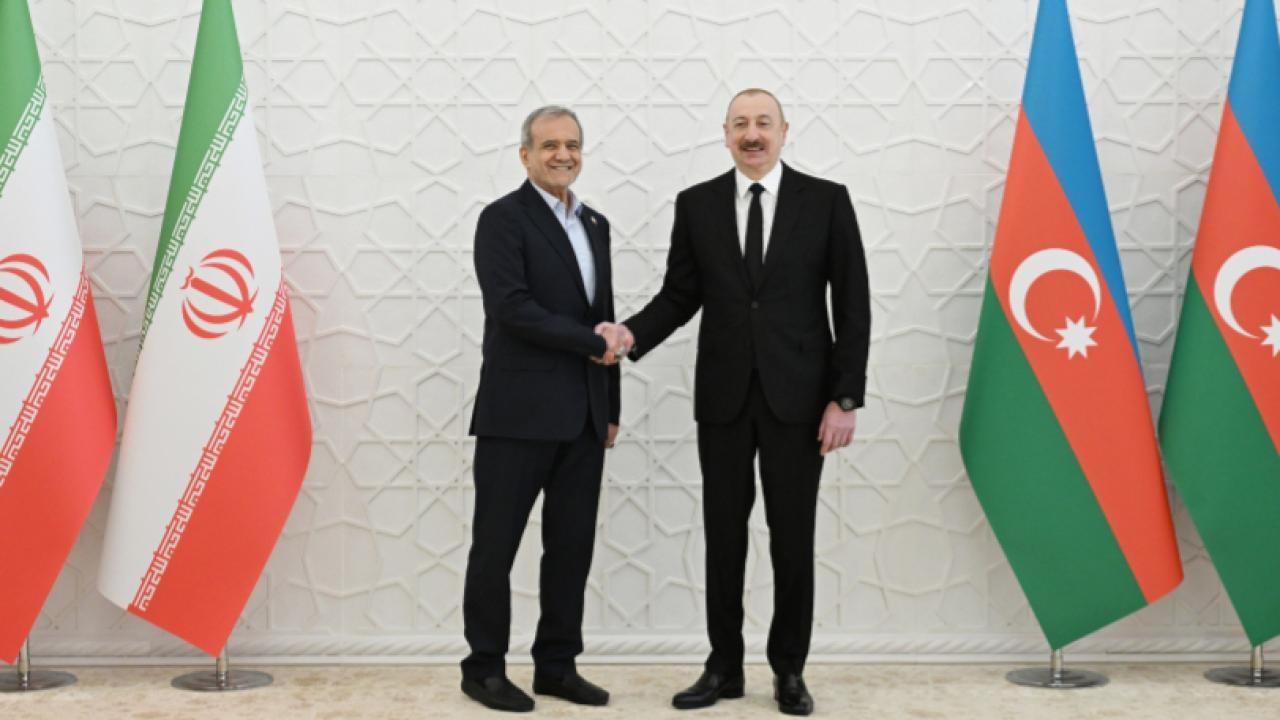 Aliyev ile Pezeşkiyan telefonda görüştü