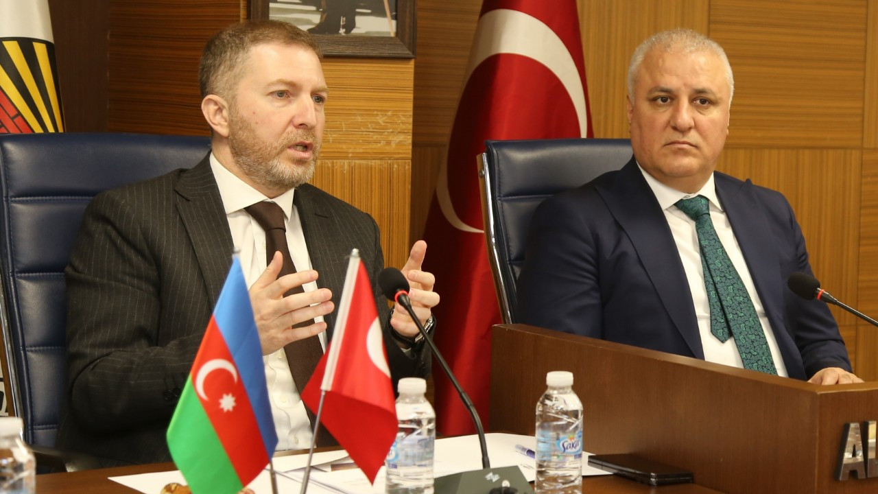Azerbaycan’dan Akdenizli iş insanlarına yatırım daveti