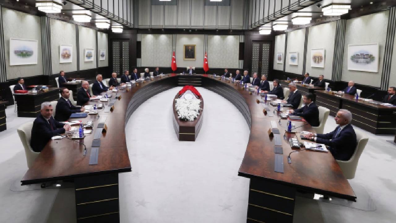 Cumhurbaşkanlığı Kabinesi bugün toplanıyor: Gündemde hangi konular var?