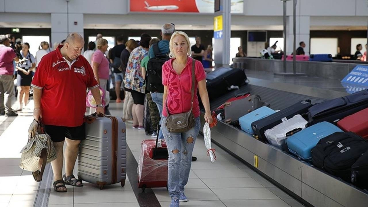 Yurtdışı tatilinde az kaldık, çok harcadık