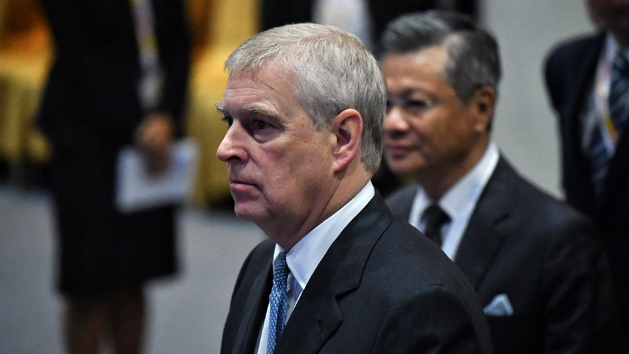 Epstein belgelerinde geçmişti: İngiltere Kralı'nın kardeşi, kraliyet konutundan taşındı