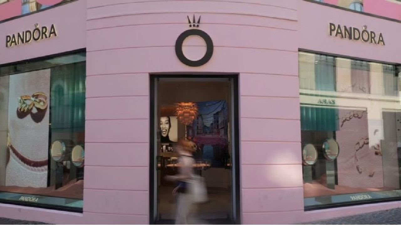 Gümüş bağımlılığını azaltan Pandora borsada coştu