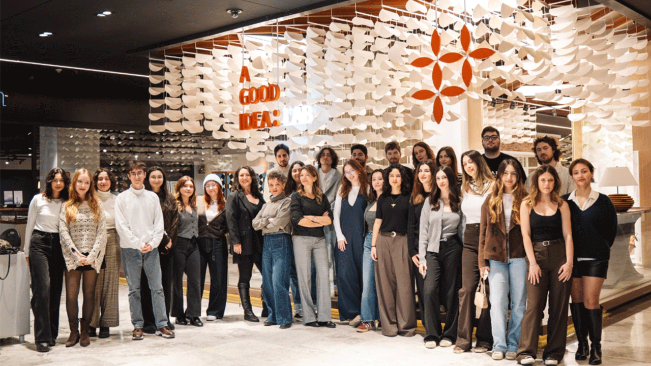 Öğrencilerin mobilya tasarımları ünlü markaların kataloglarına girdi