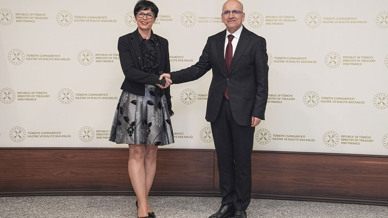 AYB'den iki Türk bankasına 100'er milyon euro kredi