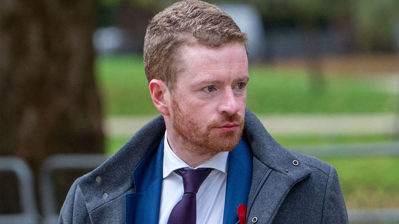 İngiltere'de Epstein krizi: Başbakanlık Genel Sekreteri McSweeney istifa etti