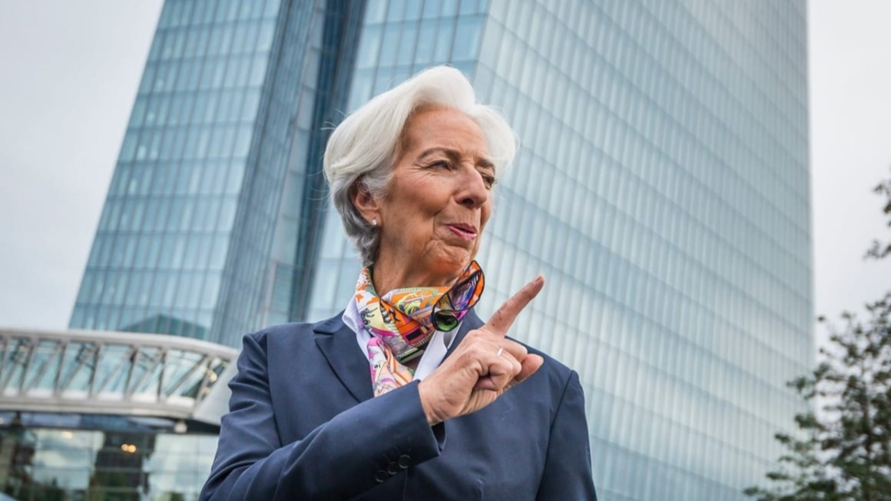 ECB/Lagarde: Enflasyon yüzde 2 hedefinde istikrar kazanacak