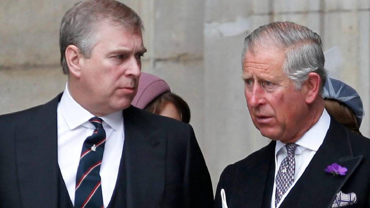 Kardeşi gizli bilgiler iletti iddiası: Kral Charles, Epstein soruşturmasına destek vermeye hazır