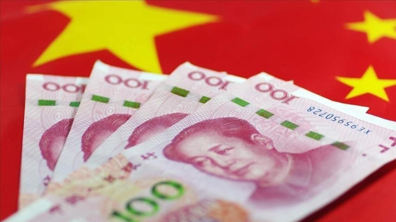 Yuan, dolar karşısında 2,5 yılın zirvesine çıktı