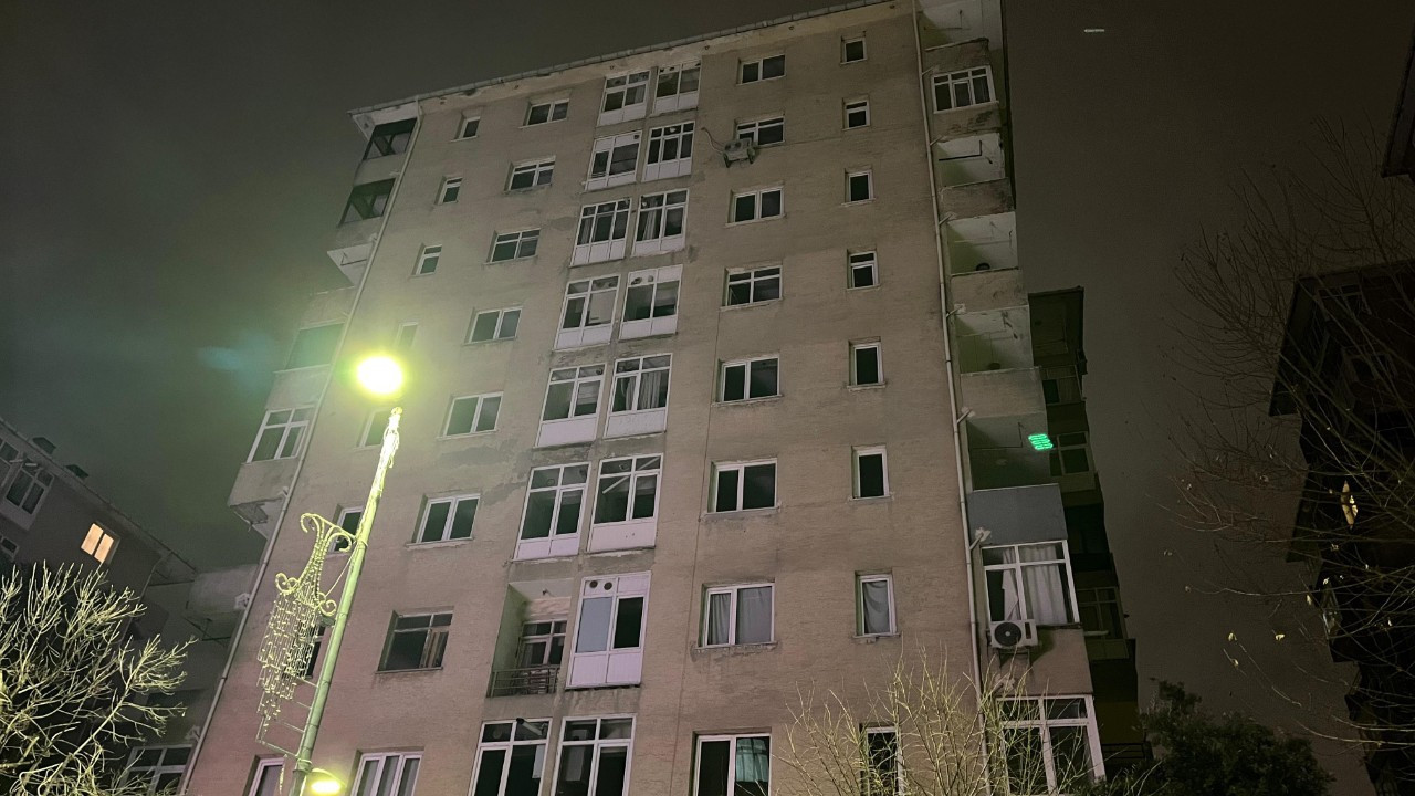 Küçükçekmece’de 10 katlı bina riskli yapı çıktı, vatandaşlar tahliye edildi