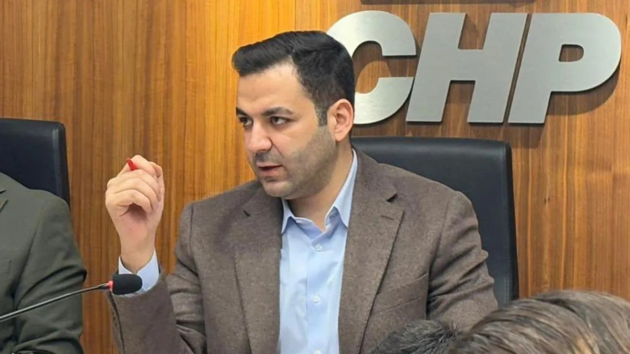 Akın Gürlek paylaşımı davasında CHP Gençlik Kolları Başkanı Cem Aydın’a hapis cezası