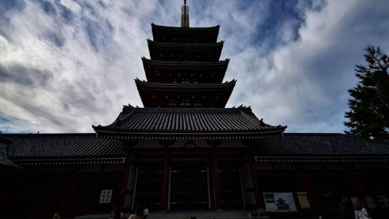 Bakır fiyatları arttı, hırsızlar tapınaklardaki levhalara dadandı