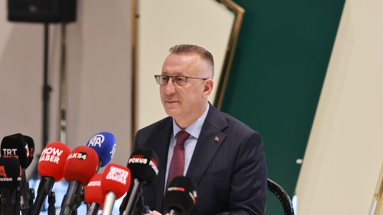 AK Parti ihraç talep etmişti... Adapazarı Belediye Başkanı Işıksu: Hakkımdaki iddialar planlı bir kumpasın parçası