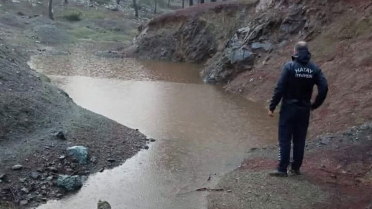 Hatay’da suyla dolan çukura düşen çocuk öldü