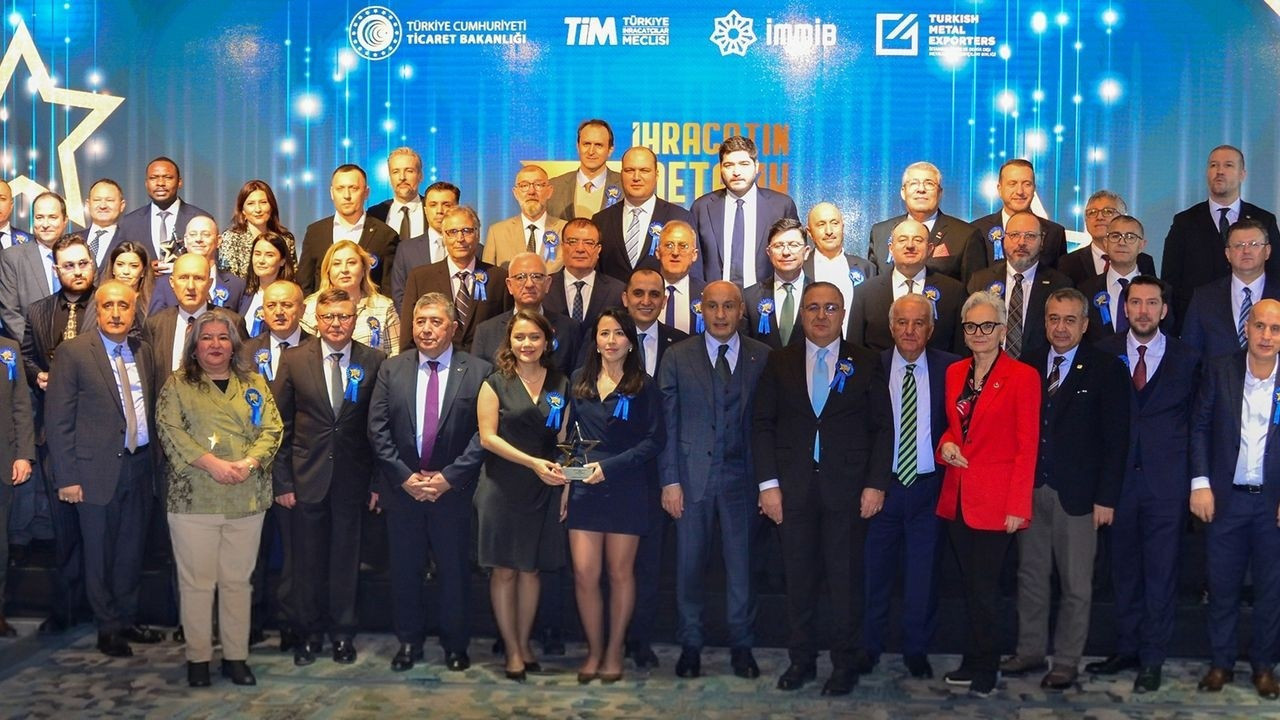 İhracatın 77 'Metalik Yıldızı' ödüllerini aldı