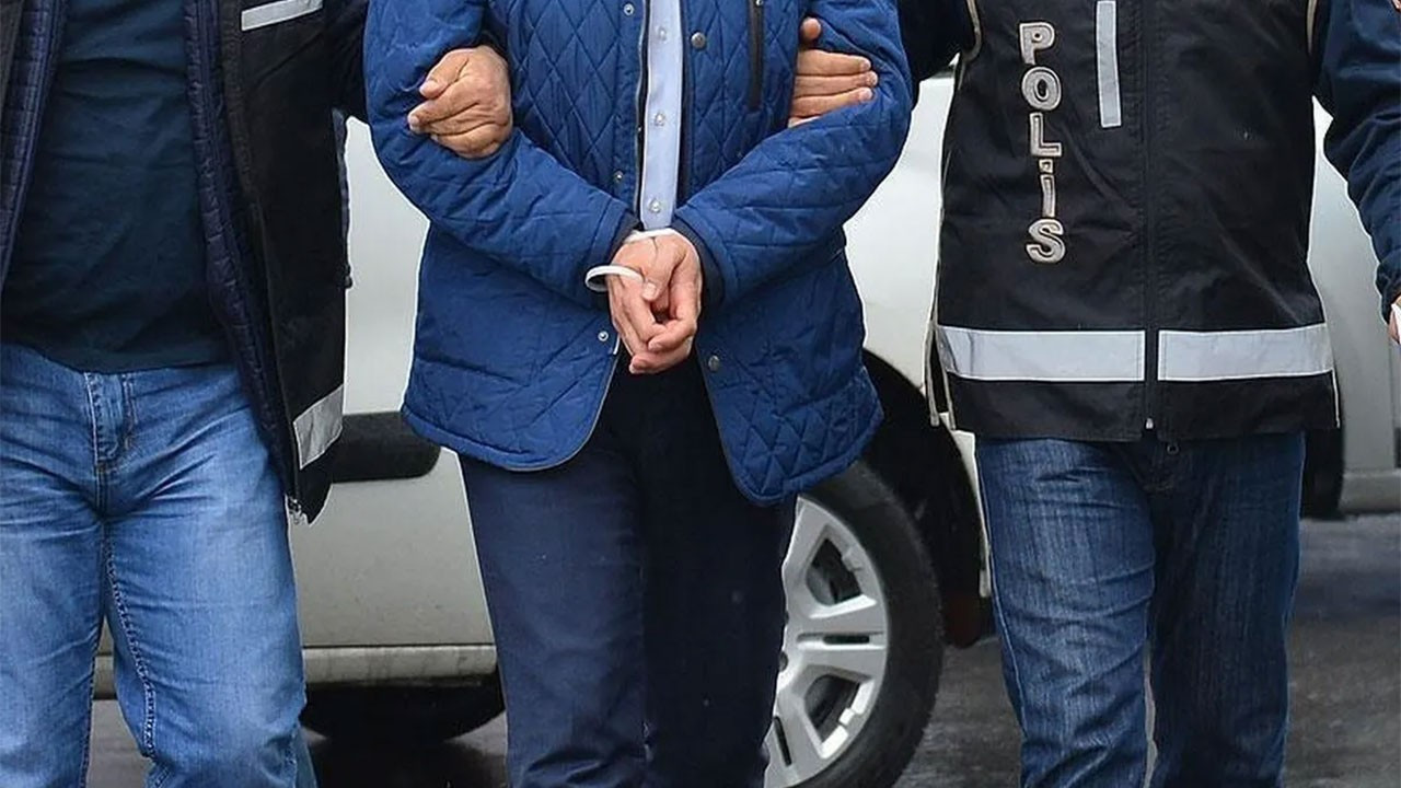 11 ilde FETÖ operasyonu: 52 vergi müfettişi tutuklandı