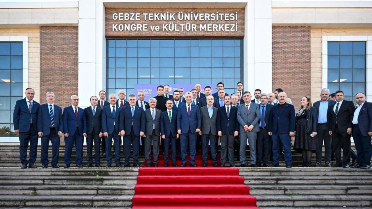 Ticaret Bakanı Ömer Bolat: “1,6 trilyon dolarlık ekonomiye doğru yükseleceğiz”