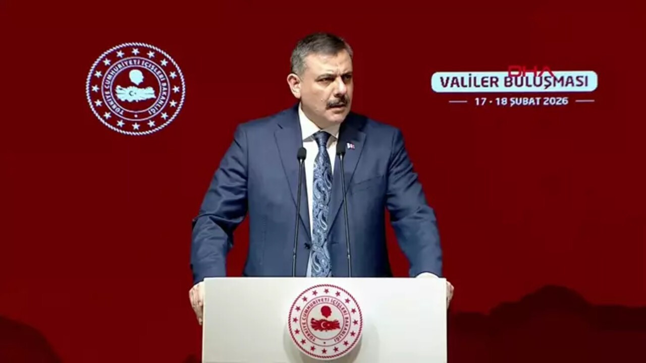 İçişleri Bakanı Çiftçi'den sınır illerin valileri ile kritik güvenlik toplantısı