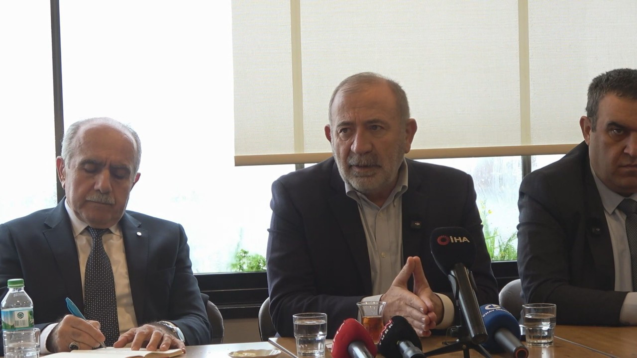 Gürsel Tekin: Partimizi fabrikaya ayarlarına döndüreceğiz