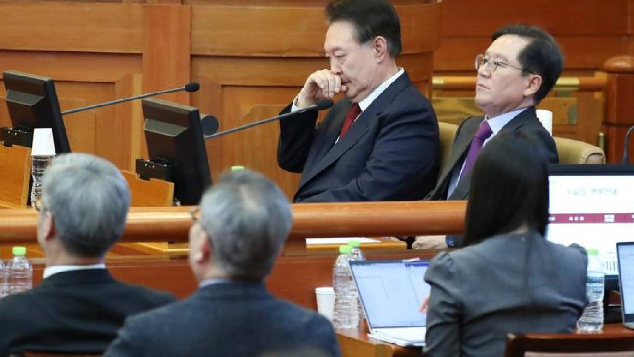 Eski Güney Kore Devlet Başkanı Yoon, müebbet hapis cezasına çarptırıldı