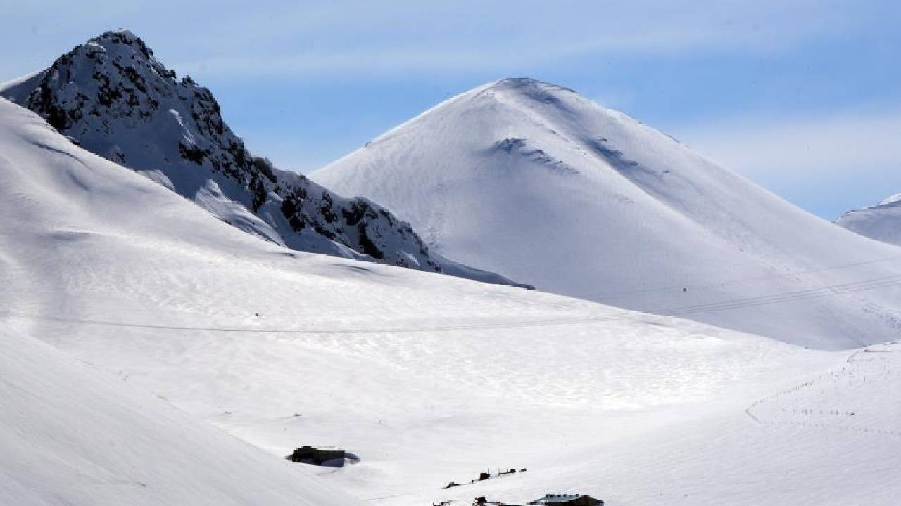 İki bölge için için çığ uyarısı