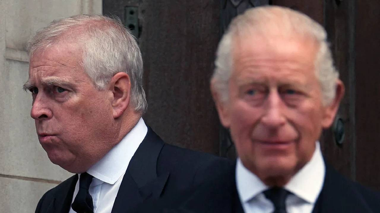 Kraliyette Epstein krizi! İngiltere hükümeti harekete geçmeye hazırlanıyor: Eski Prens Andrew'un tahta çıkma ihtimali ortadan kalkacak